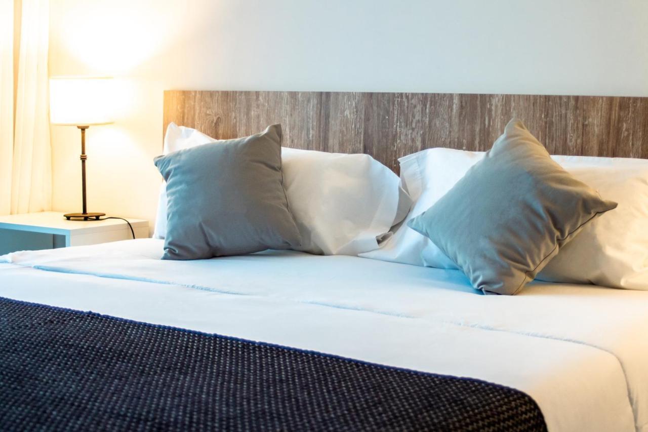 Cq Mitre Aparthotel Puerto Madryn Buitenkant foto