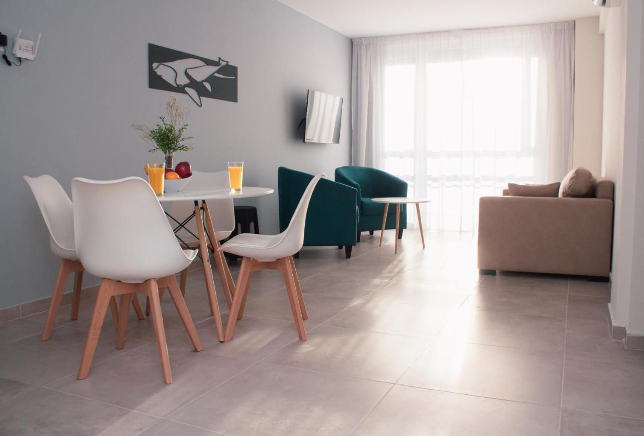 Cq Mitre Aparthotel Puerto Madryn Buitenkant foto